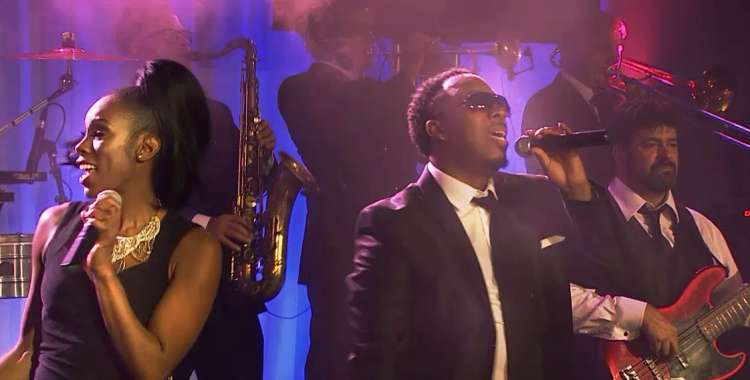 de Bois Entertainment