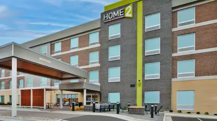 Home2Suites by Hilton Grand Rapids NorthEast